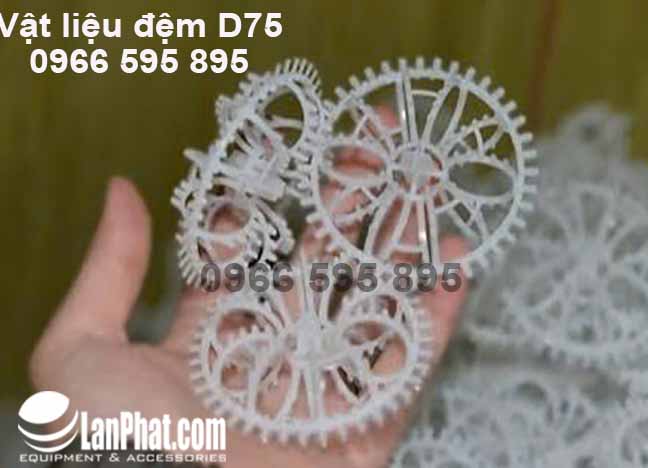 Vật liệu đệm trong tháp hấp thụ Cầu nhựa D75 dạng gai Vật liệu đệm trong tháp hấp thụ Cầu nhựa D75 dạng gai