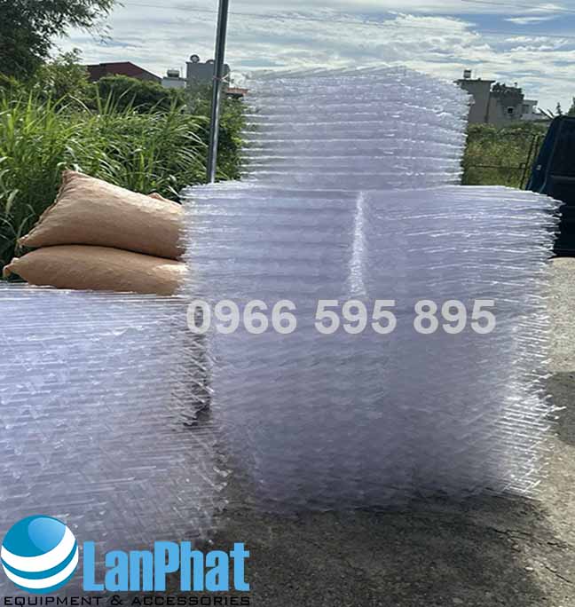 Sản xuất Đệm vi sinh dạng tấm Đệm vi sinh tổ ong