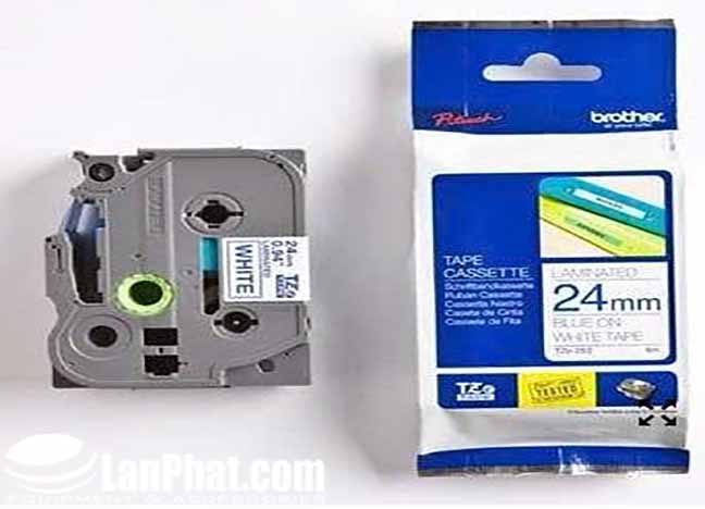 Nhãn in tương thích TZS-S651 (Chữ đen, nền vàng, dài 8m, khổ rộng 24mm)