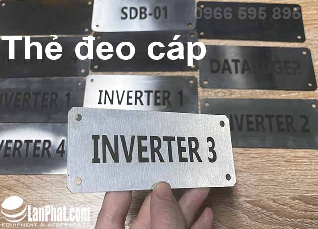 Khắc thẻ tagname theo yêu cầu đánh dấu đầu dây năng lượng, dây solar